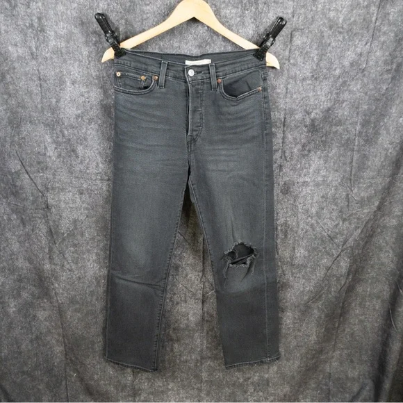 Levi's Women’s Slim Jeans in Charcoal Black - Picture 1 of 11